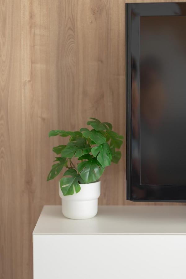 وارسو Nowe Bemowo Apartment By Renters المظهر الخارجي الصورة