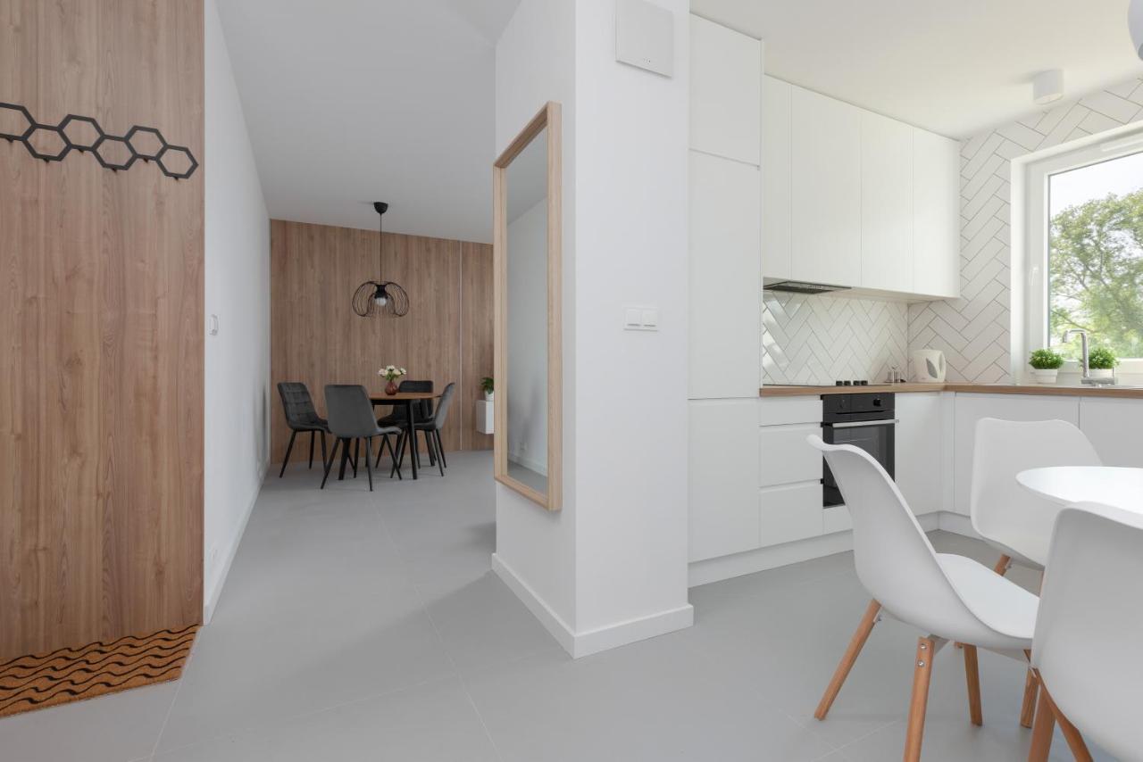 وارسو Nowe Bemowo Apartment By Renters المظهر الخارجي الصورة